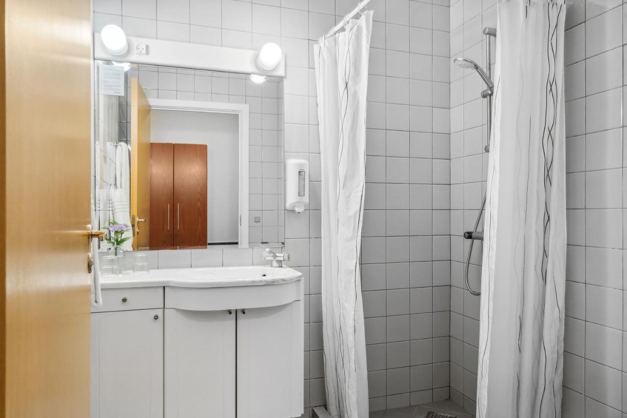 Hotel Pinenhus Glyngøre Εξωτερικό φωτογραφία