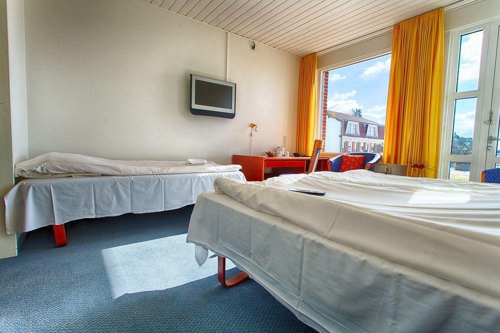 Hotel Pinenhus Glyngøre Εξωτερικό φωτογραφία