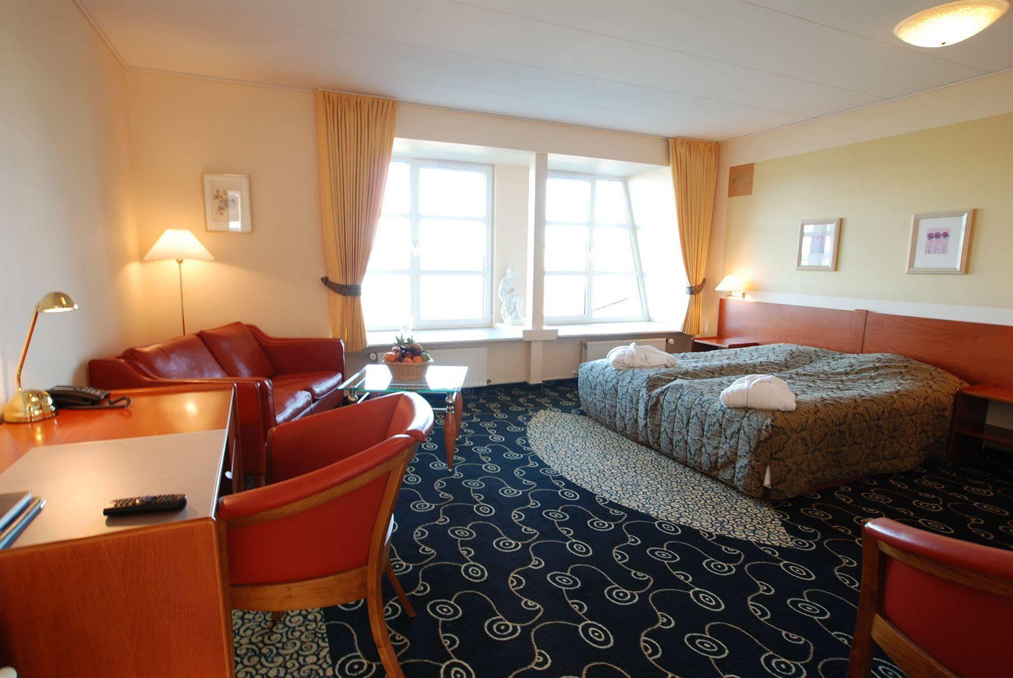 Hotel Pinenhus Glyngøre Εξωτερικό φωτογραφία