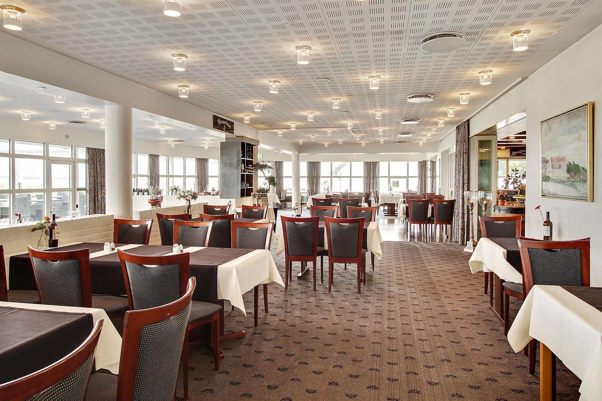 Hotel Pinenhus Glyngøre Εξωτερικό φωτογραφία