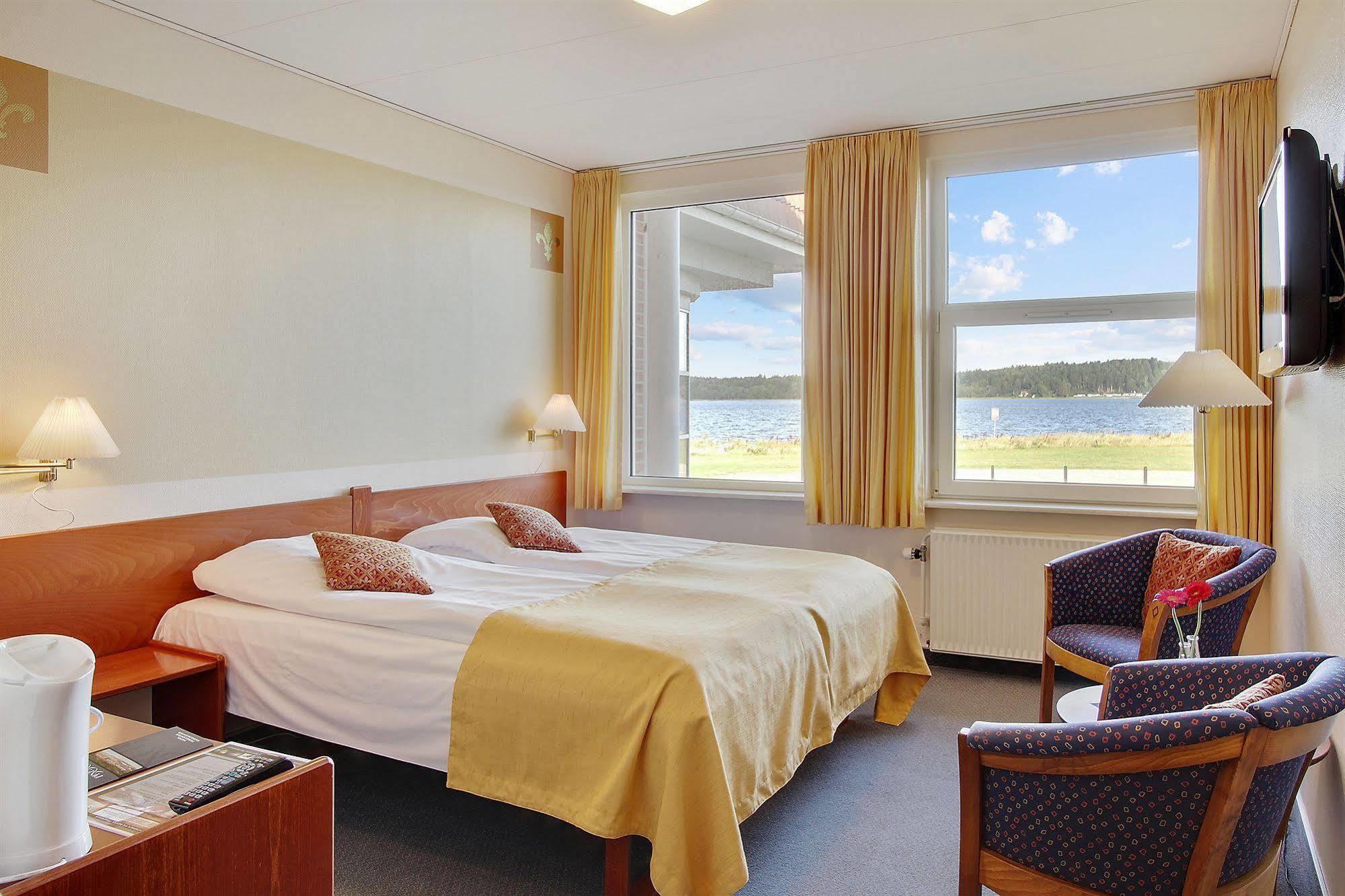 Hotel Pinenhus Glyngøre Εξωτερικό φωτογραφία