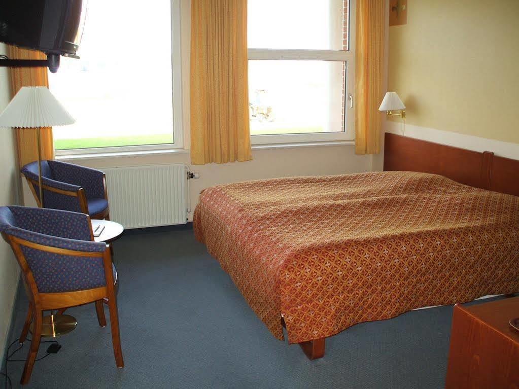 Hotel Pinenhus Glyngøre Εξωτερικό φωτογραφία